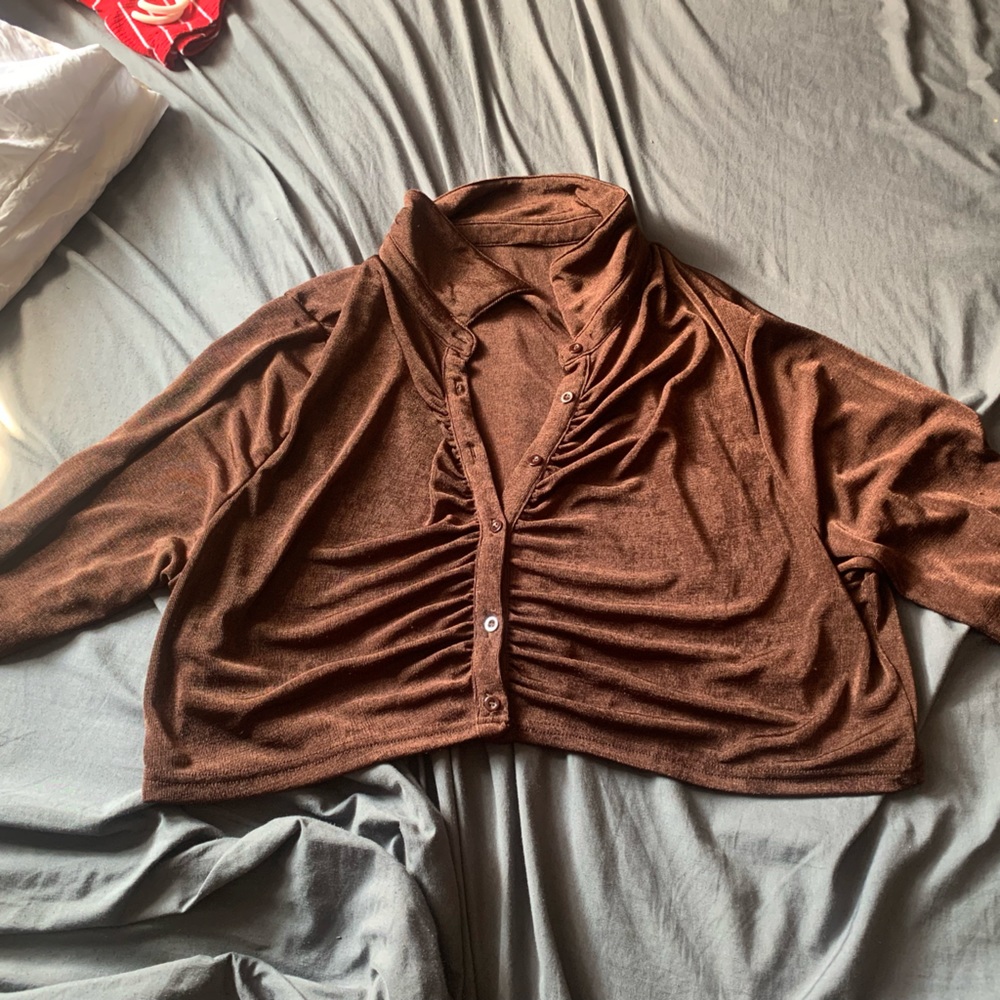 Alondra & Evelyn X SHEIN Plus Ruched Front Crop Top